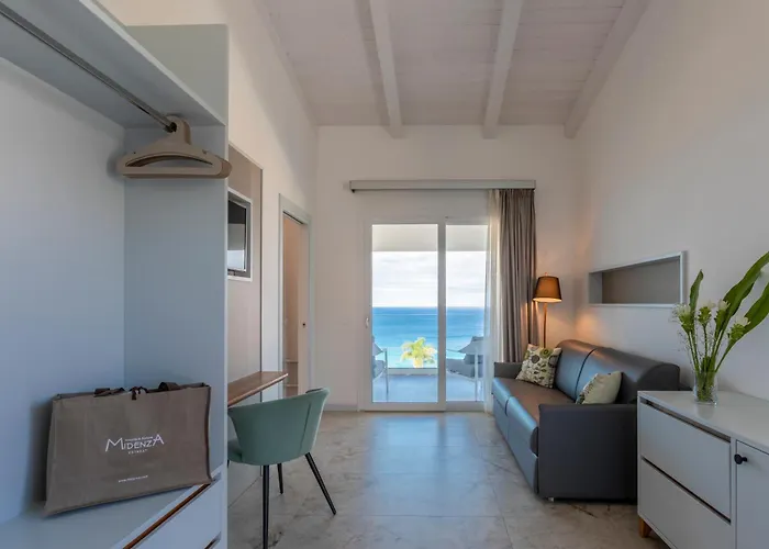 Midenza Suites&Residence